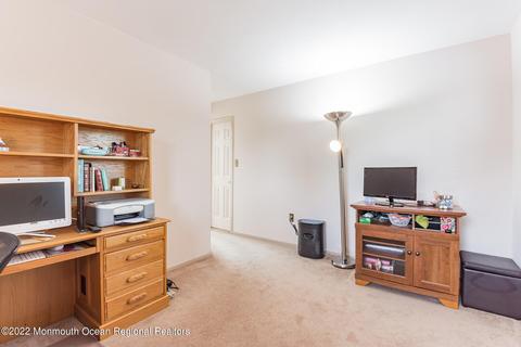 1 Pullman Loop, Dayton, NJ 08810 photo 19