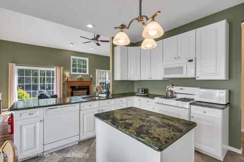 53 Strathmere St, Waretown, NJ 08758 photo 20