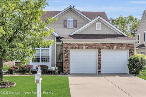 53 Strathmere St, Waretown, NJ 08758 photo 3