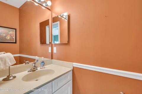 53 Strathmere St, Waretown, NJ 08758 photo 27