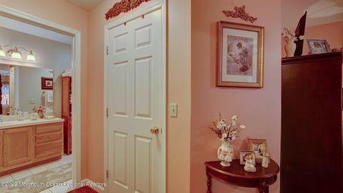 450 Deuce Dr, Wall, NJ 07719 photo 25