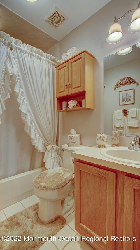 450 Deuce Dr, Wall, NJ 07719 photo 32
