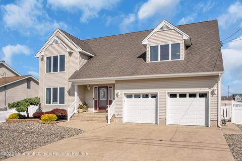 802 Bowline Dr, Forked River, NJ 08731 photo 3