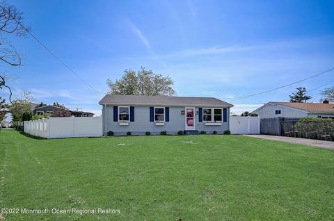 1608 Tamiami Rd, Forked River, NJ 08731 photo 2