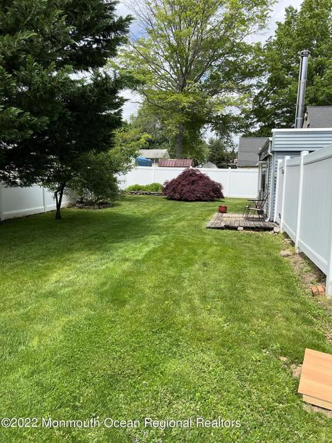 30 Lakeside Dr, Matawan, NJ 07747 photo 22