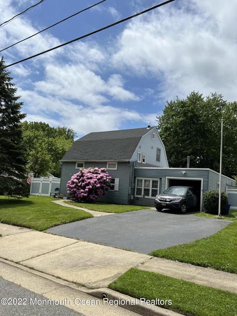 30 Lakeside Dr, Matawan, NJ 07747 photo 1