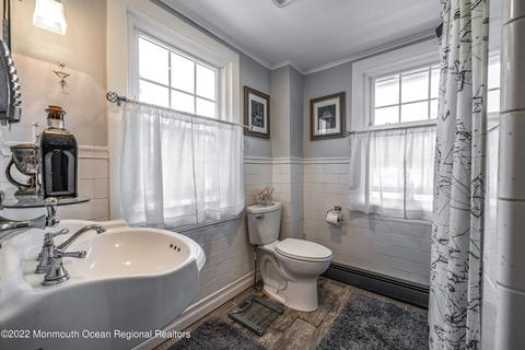 57 Main St, Waretown, NJ 08758 photo 32
