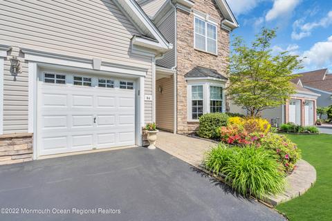 84 Arborridge Dr, Forked River, NJ 08731 photo 3