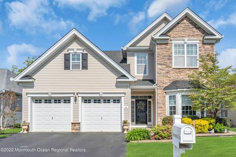 84 Arborridge Dr, Forked River, NJ 08731 photo 2