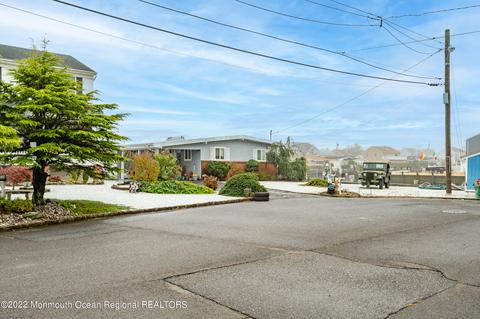 73 E Pampano Dr, Brick, NJ 08723 photo 30