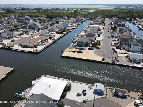 73 E Pampano Dr, Brick, NJ 08723 photo 3