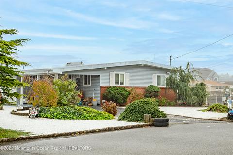73 E Pampano Dr, Brick, NJ 08723 photo 31