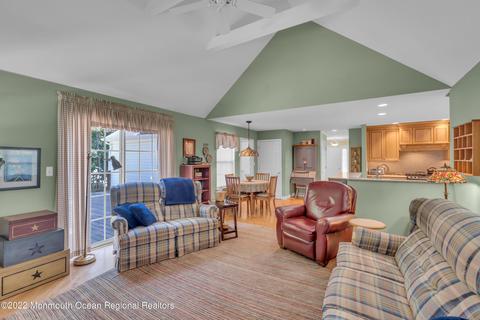 20 Green Tree Dr, Jackson, NJ 08527 photo 17