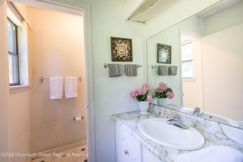 18 Hampton Dr, Jackson, NJ 08527 photo 8
