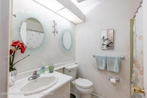18 Hampton Dr, Jackson, NJ 08527 photo 11