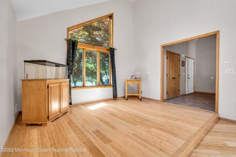 13 Renee Ct, Forked River, NJ 08731 photo 8