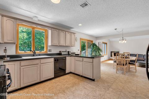 13 Renee Ct, Forked River, NJ 08731 photo 19