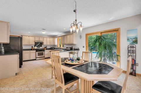 13 Renee Ct, Forked River, NJ 08731 photo 16