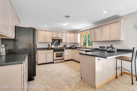 13 Renee Ct, Forked River, NJ 08731 photo 18
