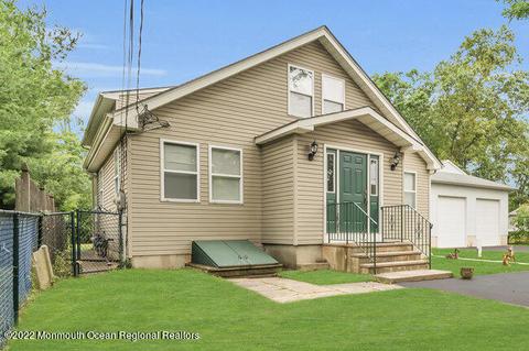 9 E 6th St, Howell, NJ 07731 photo 4