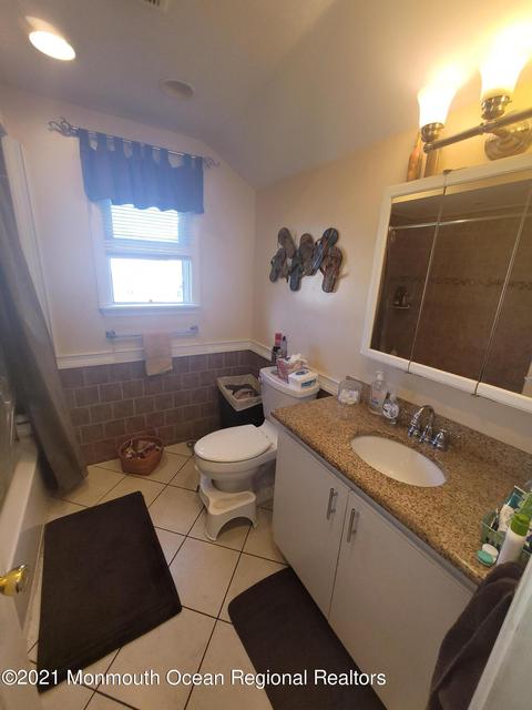 3 Bailey Pl, Sewaren, NJ 07077 photo 22