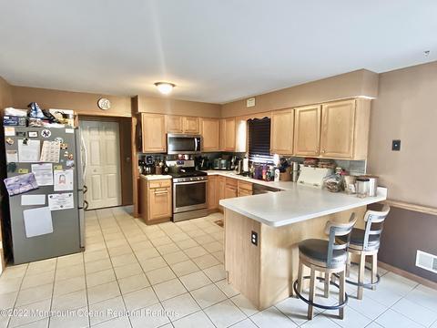 527 Vaughn Ave, Forked River, NJ 08731 photo 3