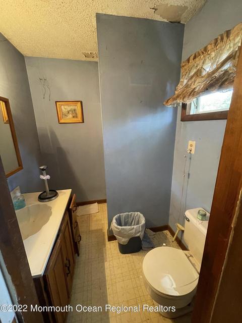 20 Bobwhite Ct, Forked River, NJ 08731 photo 7