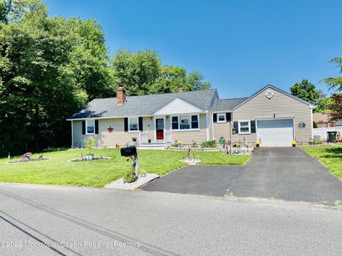 36 Rustic Dr, Howell, NJ 07731 photo 1