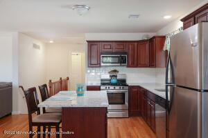38 Southwind Dr, Waretown, NJ 08758 photo 9