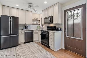 55 Willow St, Waretown, NJ 08758 photo 7
