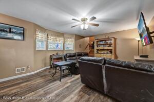 85 Johnson Ln, Jackson, NJ 08527 photo 7