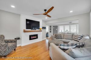 69 Cedarhurst Rd, Brick, NJ 08723 photo 3