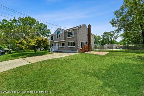 46 6th St, Keansburg, NJ 07734