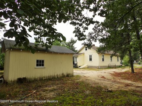 516 Springfield Ave, Pine Beach, NJ 08741 photo 20