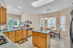 19 Strathmere St, Waretown, NJ 08758 photo 11