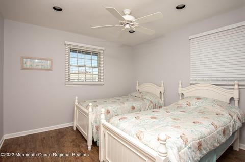 300 Ormond Dr, Lavallette, NJ 08735 photo 10