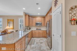 36 Ship Bottom Ln, Waretown, NJ 08758 photo 17