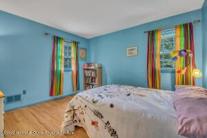 47 Devonshire Ct, Middletown, NJ 07748 photo 26