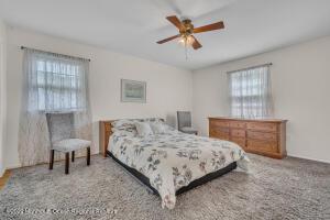 47 Devonshire Ct, Middletown, NJ 07748 photo 23