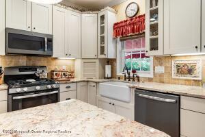 558 Herbert Ln, Brick, NJ 08724 photo 29