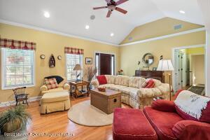558 Herbert Ln, Brick, NJ 08724 photo 35