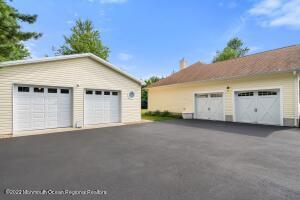 558 Herbert Ln, Brick, NJ 08724 photo 56