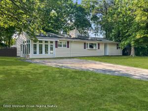416 Cornell Dr, Brick, NJ 08723 photo 2