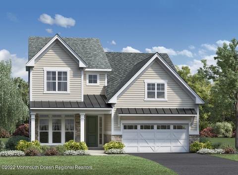 62 Sofia Dr, Manalapan, NJ 07726