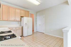 3 Devin Ln, Brick, NJ 08723 photo 10