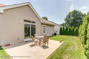 3 Devin Ln, Brick, NJ 08723 photo 3
