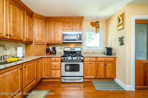 124 E Granada Dr, Brick, NJ 08723 photo 9