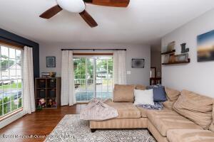83 Baltic Ave, Waretown, NJ 08758 photo 23