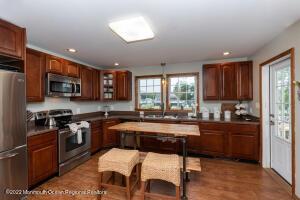 83 Baltic Ave, Waretown, NJ 08758 photo 12