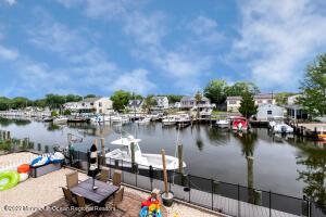 83 Baltic Ave, Waretown, NJ 08758 photo 19